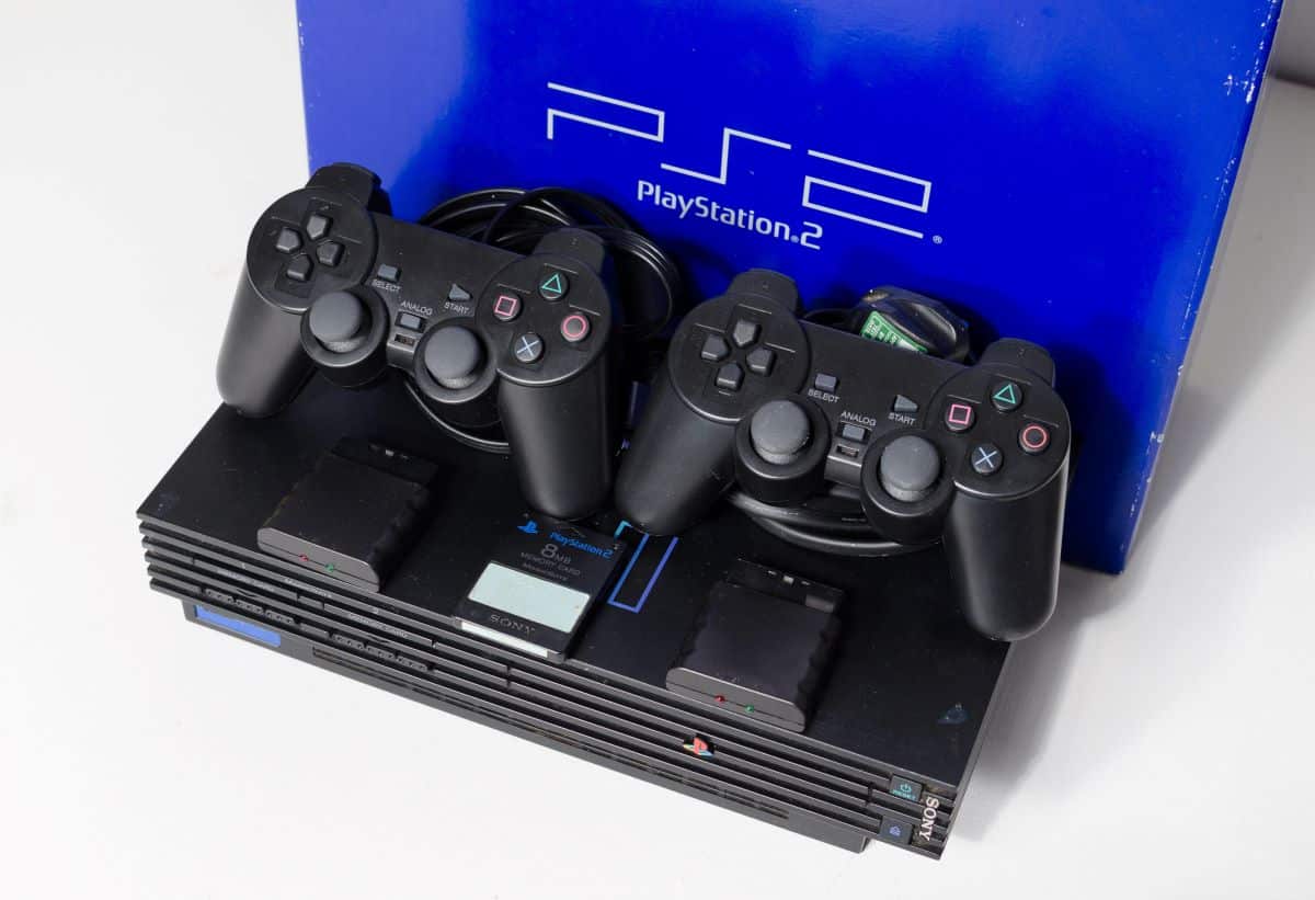 PlayStation 2 game console